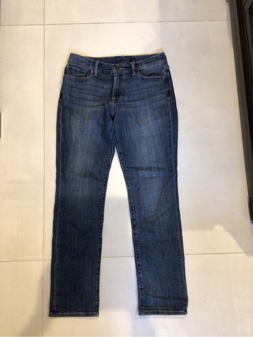 Lucky Brand Women's Straight-Leg Jeans in Medium Blue Wash